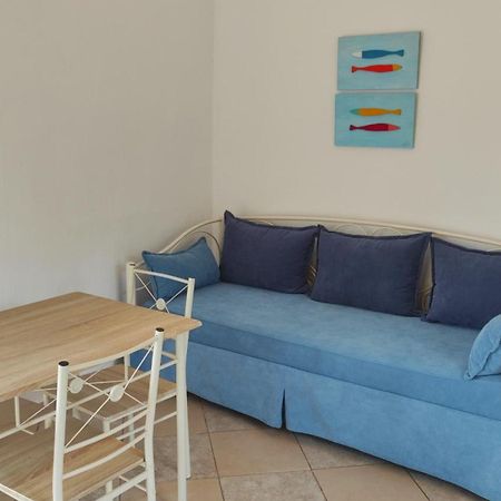 Chrouso Apartments ปัลลูรี ห้อง รูปภาพ