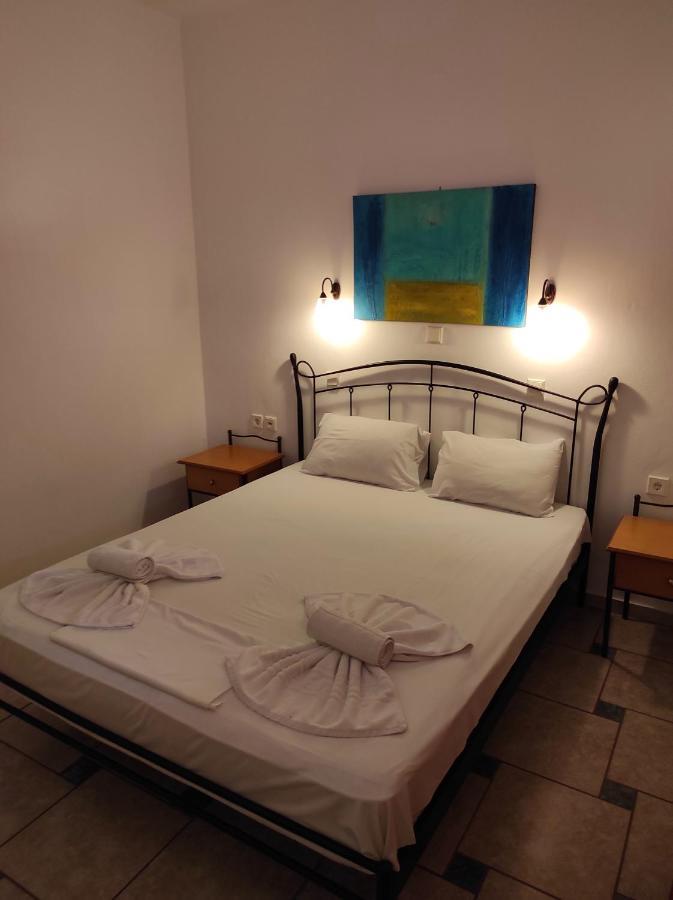Chrouso Apartments ปัลลูรี ภายนอก รูปภาพ
