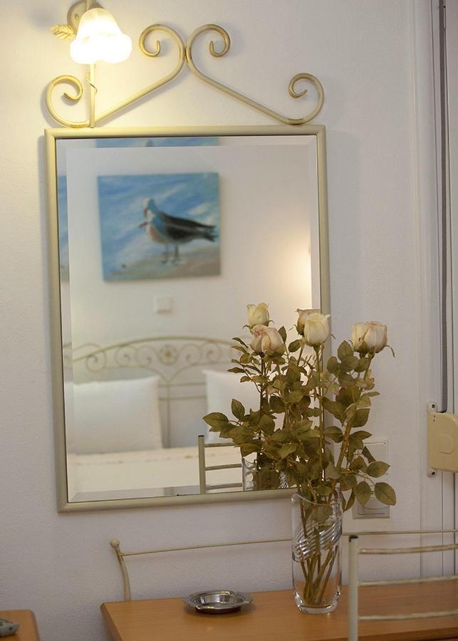 Chrouso Apartments ปัลลูรี ภายนอก รูปภาพ